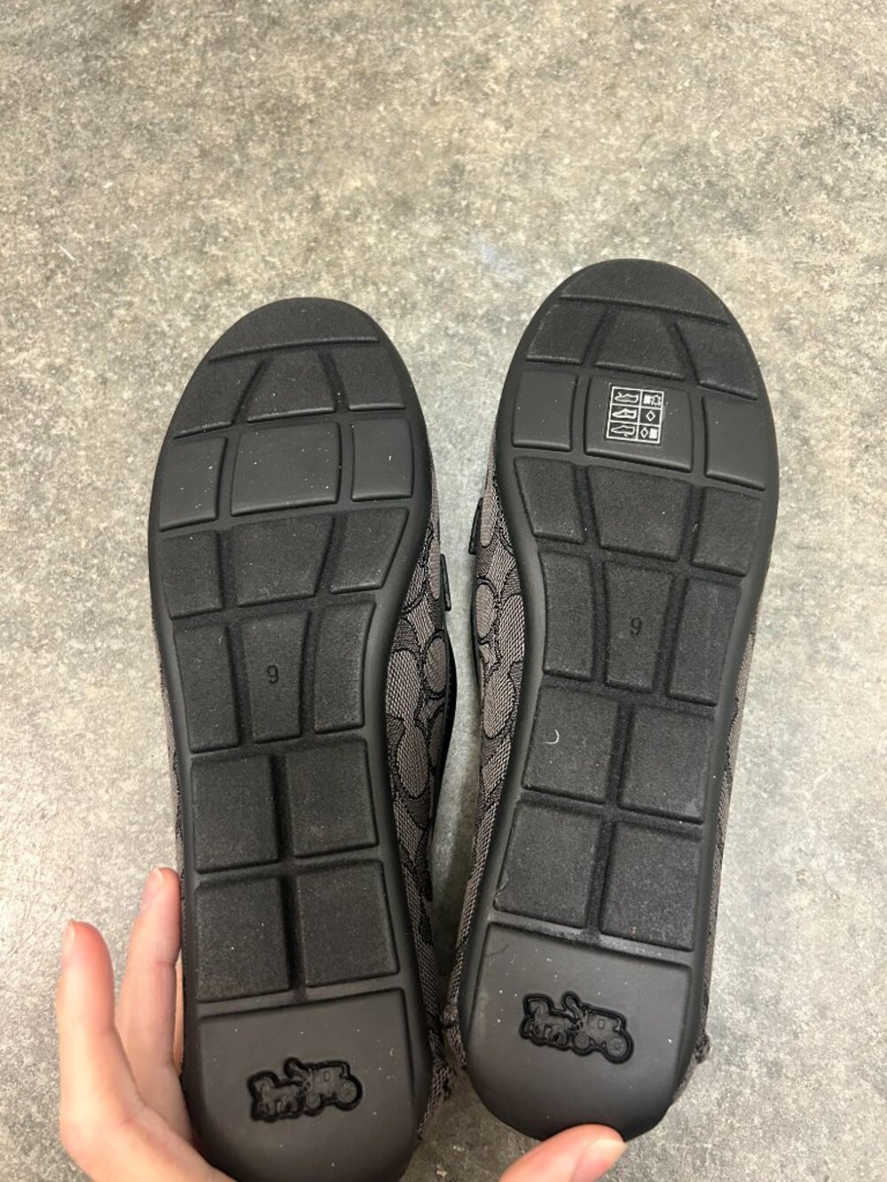 Coach Mona Driver Signature Jacquard Smoke Coal Black Loafers Flats Size 9B New - Picture 14 of 16